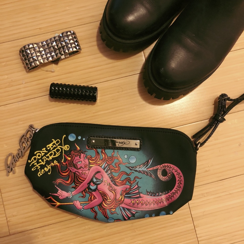 Ed Hardy Wristlet! 🖤